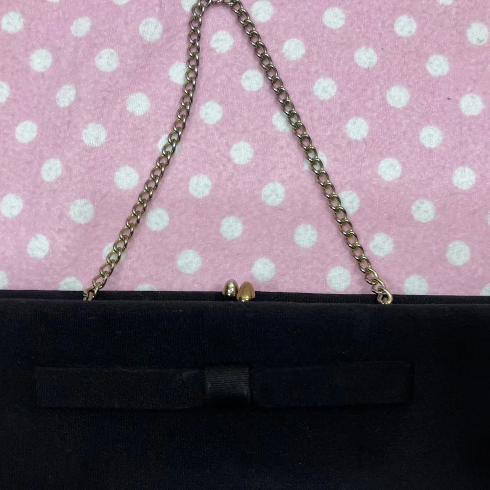 Vintage black clutch - gold clasp